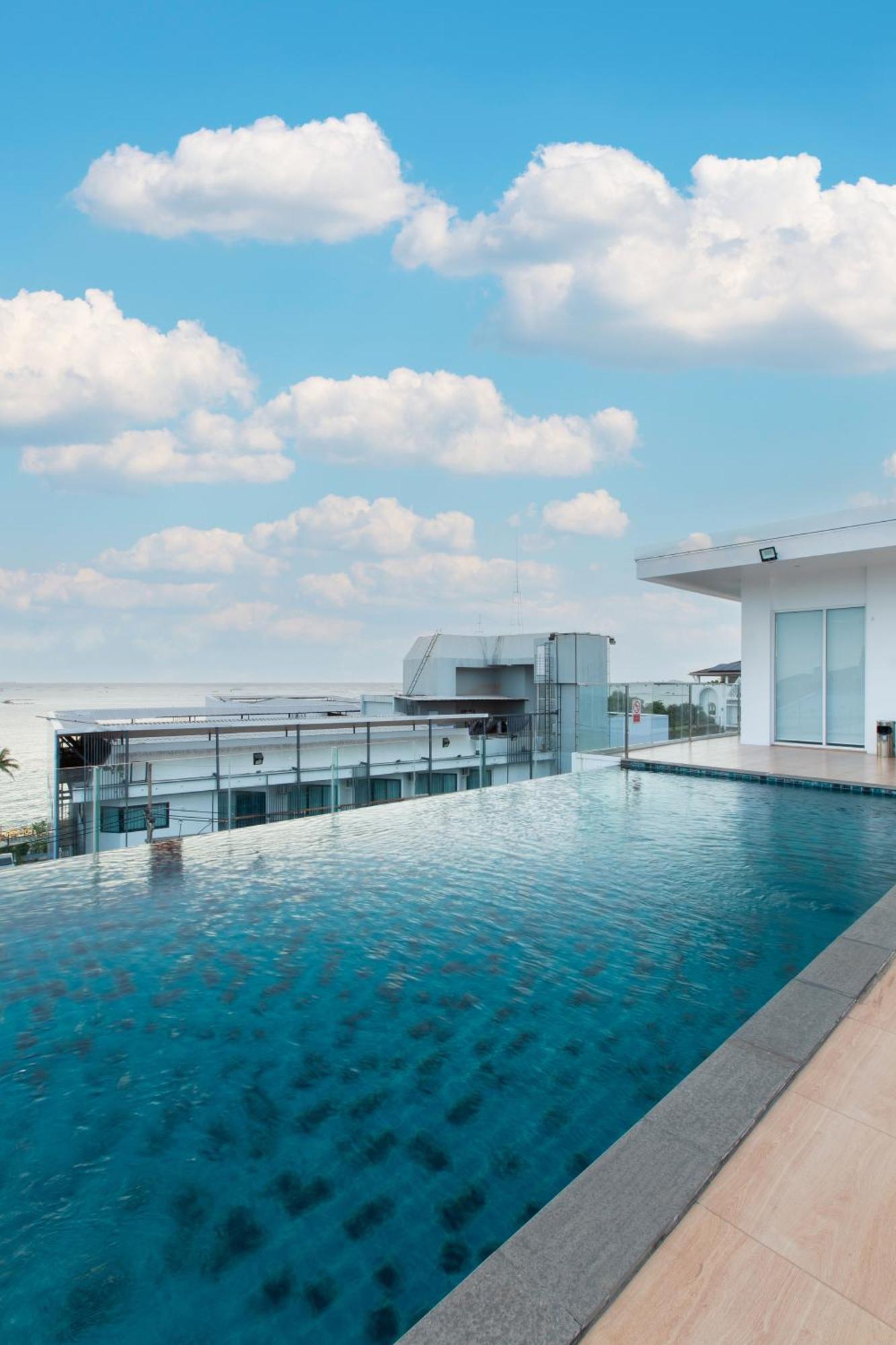 Karin Hotel & Service Apartment - Sha Extra Plus Si Racha Luaran gambar