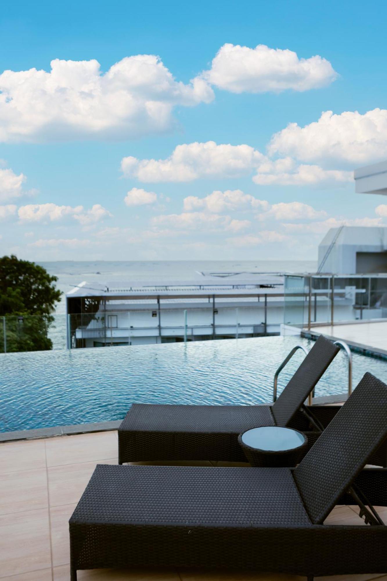 Karin Hotel & Service Apartment - Sha Extra Plus Si Racha Luaran gambar
